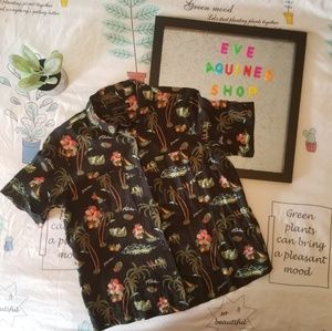Urban Outfiters Hawaiian shirt women